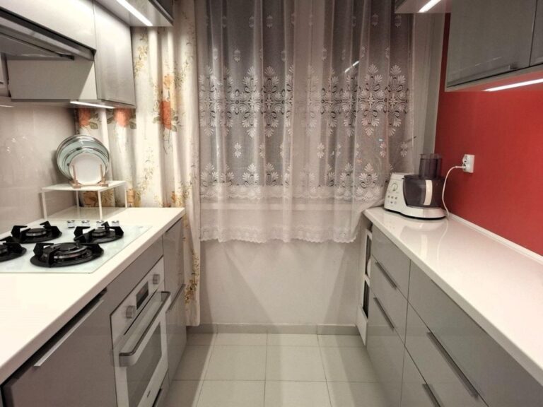 2-pokojowe po generalnym remoncie | Wyżyny