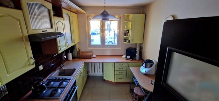 53,3 m² | 2 POKOJE + GARDEROBA | PARTER